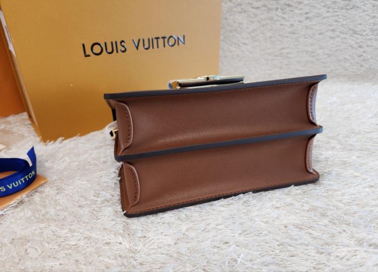 사용자가 올린 이미지 (22).jpg